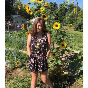 Meet your Posher, Hannah